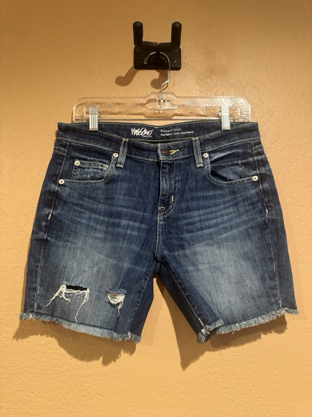 Mossimo Women’s Distressed Boyfriend Denim Shorts - Dark Blue Size 4/27W